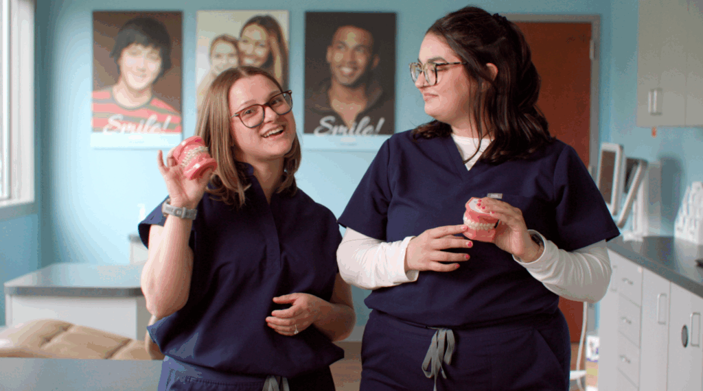Braces Cleaning Tips That Help Teeth Stay Healthy